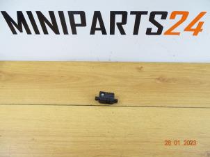 Used Antenna (miscellaneous) Mini Mini (F55) 1.2 12V One First Price € 17,85 Inclusive VAT offered by Miniparts24 - Miniteile24 GbR