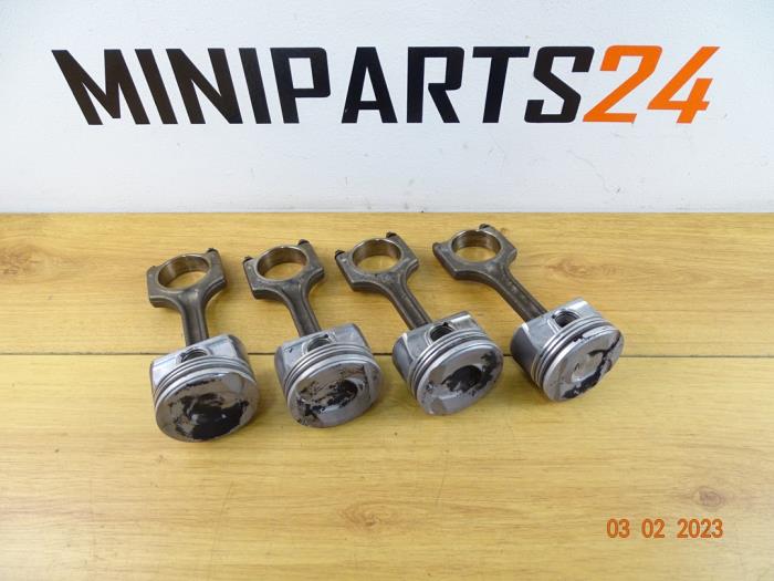 Używane Tlok Mini Mini (R56) 1.6 16V Cooper S Cena € 238,00 Z VAT oferowane przez Miniparts24