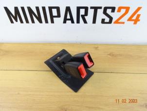 Used Rear seatbelt, centre Mini Clubman (R55) 1.6 Cooper D Price € 29,75 Inclusive VAT offered by Miniparts24 - Miniteile24 GbR