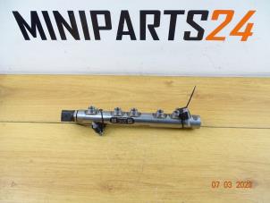 Used Injector housing Mini Clubman (R55) 1.6 Cooper D Price € 89,25 Inclusive VAT offered by Miniparts24 - Miniteile24 GbR