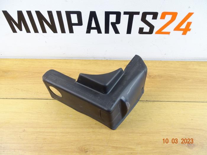 Gebrauchte Abdeckplatte sonstige Mini Clubman (R55) 1.6 16V John Cooper Works Preis € 29,75 Mit Mehrwertsteuer angeboten von Miniparts24