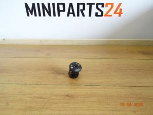 Used Airbag switch Mini Mini (F56) 2.0 16V Cooper S Price € 29,75 Inclusive VAT offered by Miniparts24 - Miniteile24 GbR