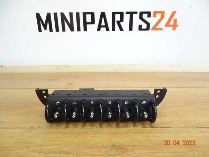 Usados Interruptor combinado de ventanillas Mini Mini Cooper S (R53) 1.6 16V Precio € 59,50 IVA incluido ofrecido por Miniparts24