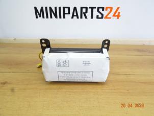 Usados Airbag derecha (salpicadero) Mini Mini Cooper S (R53) 1.6 16V Precio € 65,33 IVA incluido ofrecido por Miniparts24 - Miniteile24 GbR