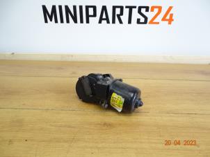 Gebrauchte Scheibenwischermotor vorne Mini Mini Cooper S (R53) 1.6 16V Preis € 53,55 Mit Mehrwertsteuer angeboten von Miniparts24 - Miniteile24 GbR