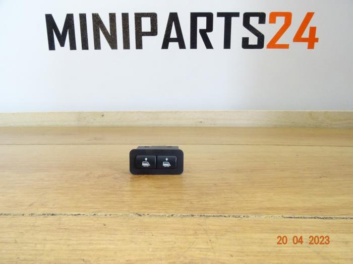 Electric window switch from a MINI Mini Open (R52) 1.6 16V One 2004