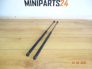 Used Set of bonnet gas struts Austin Mini Open (R52) 1.6 16V One Price € 23,80 Inclusive VAT offered by Miniparts24 - Miniteile24 GbR