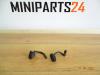 Front windscreen washer jet from a MINI Mini Open (R52) 1.6 16V One 2004