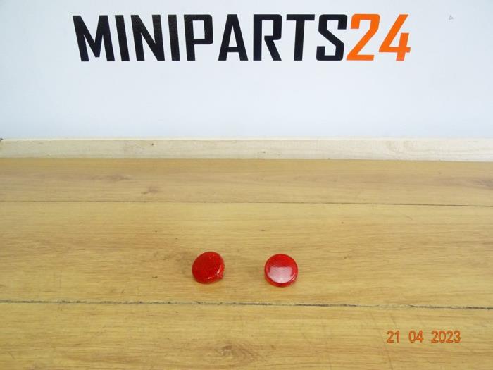 Używane Rózne Austin Mini Open (R52) 1.6 16V One Cena € 17,85 Z VAT oferowane przez Miniparts24