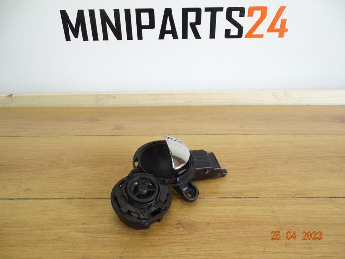 Türgriff 2-türig links van een MINI Mini One/Cooper (R50) 1.6 16V One 2003