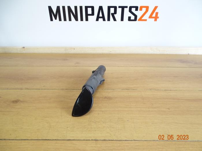 Używane Pompa spryskiwacza reflektorów Mini Mini (R56) 1.6 16V Cooper Cena € 35,70 Z VAT oferowane przez Miniparts24
