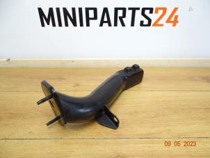 Used Front bumper bracket, left BMW Mini One/Cooper (R50) 1.6 16V Cooper Price € 29,75 Inclusive VAT offered by Miniparts24 - Miniteile24 GbR