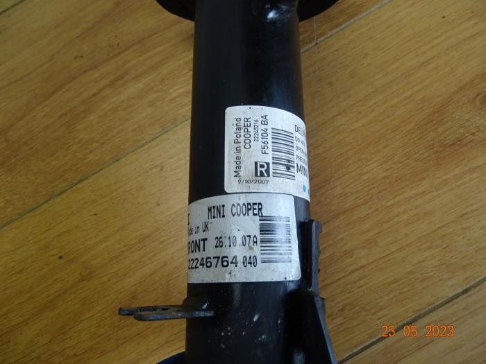 Front shock absorber, right from a MINI Mini (R56) 1.4 16V One 2007