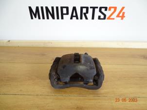 Used Front brake calliperholder, left Mini Mini (R56) 1.4 16V One Price € 47,60 Inclusive VAT offered by Miniparts24 - Miniteile24 GbR