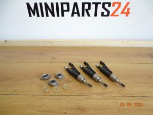 Used Injector (petrol injection) Mini Cooper Price € 261,80 Inclusive VAT offered by Miniparts24 - Miniteile24 GbR