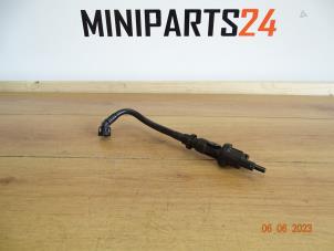 Używane Zawór prózniowy Mini Cooper Cena € 29,75 Z VAT oferowane przez Miniparts24 - Miniteile24 GbR