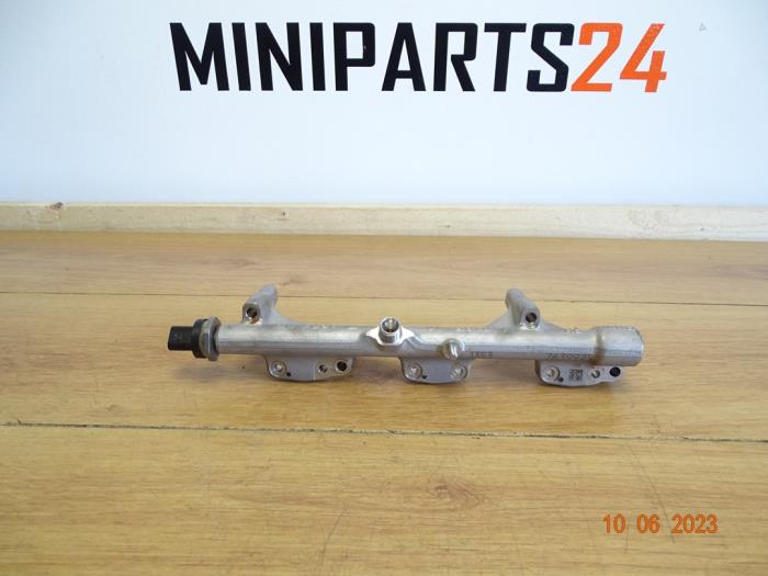Gebrauchte Einspritzgehäuse Mini Cooper Preis € 47,60 Mit Mehrwertsteuer angeboten von Miniparts24