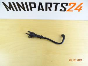 Używane Zawór prózniowy Mini Cooper S Cena € 29,75 Z VAT oferowane przez Miniparts24 - Miniteile24 GbR
