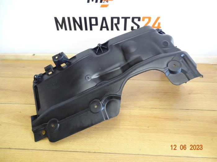 Plaque de protection divers d'un MINI Mini (F56) 2.0 16V Cooper S 2015