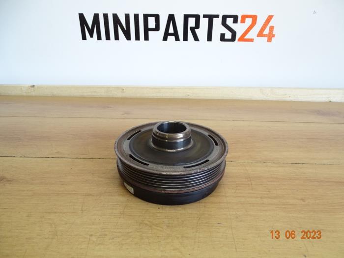 mini cooper vibration Don’t Ignore the Shudder – Professional Diagnosis and Solutions for Mini  Cooper Steering Wheel Vibrations main image 1