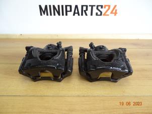 Usagé Etrier avant gauche Mini Mini (F56) 2.0 16V Cooper S Prix € 261,80 Prix TTC proposé par Miniparts24 - Miniteile24 GbR