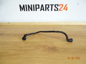 Gebrauchte Luft Leitung Mini Mini (R56) 1.6 16V John Cooper Works Preis € 17,85 Mit Mehrwertsteuer angeboten von Miniparts24 - Miniteile24 GbR