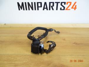 Używane Dodatkowa pompa wodna Mini Mini (R56) 1.6 16V John Cooper Works Cena € 53,55 Z VAT oferowane przez Miniparts24 - Miniteile24 GbR