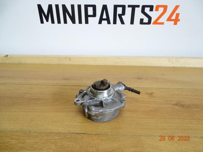 Pompe à vide assistant de freinage d'un MINI Mini (R56) 1.6 16V John Cooper Works 2011