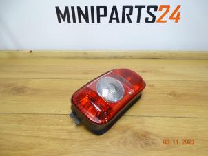 Usados Luz trasera izquierda Mini Clubman (R55) 1.6 16V Cooper S Precio € 89,25 IVA incluido ofrecido por Miniparts24 - Miniteile24 GbR