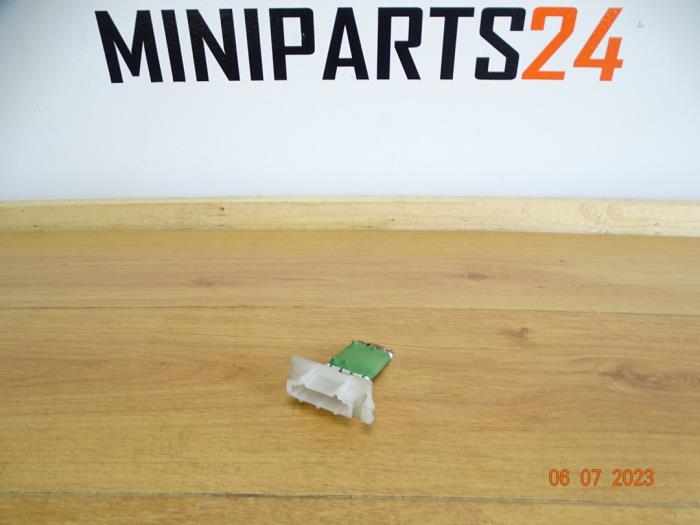 Heater resistor from a MINI Mini (R56) 1.6 16V Cooper 2007