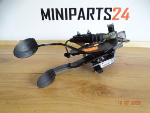 Used Set of pedals Mini Mini (R56) 1.6 16V Cooper Price € 89,25 Inclusive VAT offered by Miniparts24 - Miniteile24 GbR
