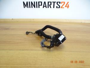 Used Additional water pump Mini Clubman (R55) 1.6 16V Cooper S Price € 53,55 Inclusive VAT offered by Miniparts24 - Miniteile24 GbR