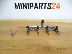 Used Injector housing Mini Clubman (R55) 1.6 16V Cooper S Price € 95,20 Inclusive VAT offered by Miniparts24 - Miniteile24 GbR