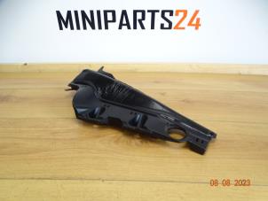 Usagé Caoutchouc capot Mini Mini (R56) 1.6 Cooper D 16V Prix € 35,70 Prix TTC proposé par Miniparts24 - Miniteile24 GbR