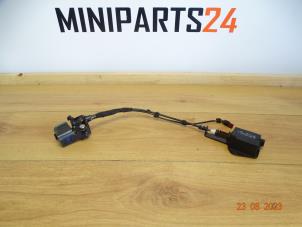 Used Convertible lock Austin Mini Open (R52) 1.6 16V Cooper S Price € 178,50 Inclusive VAT offered by Miniparts24 - Miniteile24 GbR