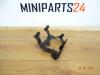 MINI Mini Open (R52) 1.6 16V One Wspornik pompy wspomagania kierownicy