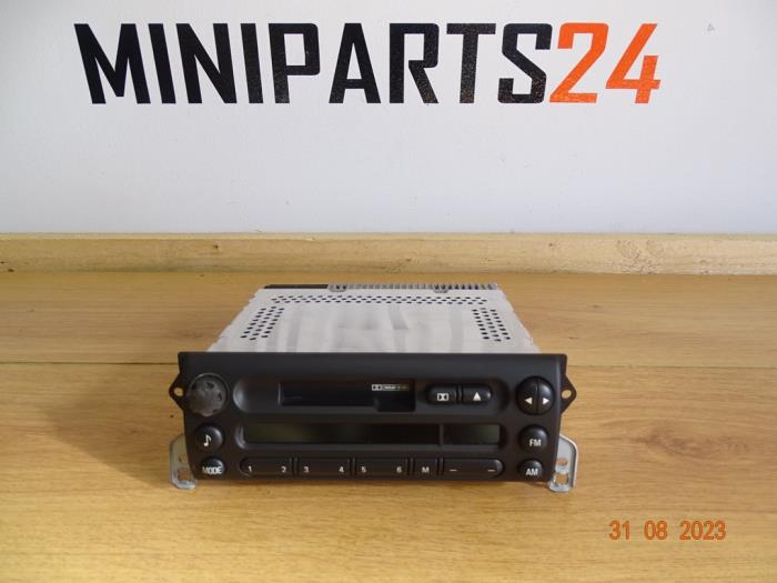 Radio z MINI Mini One/Cooper (R50) 1.6 16V Cooper 2003