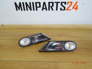 Used Indicator lens, front left Mini Mini (R56) 1.6 16V Cooper S Price € 101,15 Inclusive VAT offered by Miniparts24 - Miniteile24 GbR