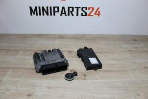 Usados Ordenador de gestión de motor Mini Clubman (R55) 1.6 Cooper D Precio € 416,50 IVA incluido ofrecido por Miniparts24 - Miniteile24 GbR