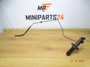 Used Clutch slave cylinder Mini Mini (F56) 2.0 16V Cooper S Price € 65,45 Inclusive VAT offered by Miniparts24 - Miniteile24 GbR