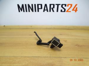 Usagé Régulateur d'hauteur Xenon Mini Mini Cooper S (R53) 1.6 16V Prix € 29,75 Prix TTC proposé par Miniparts24 - Miniteile24 GbR