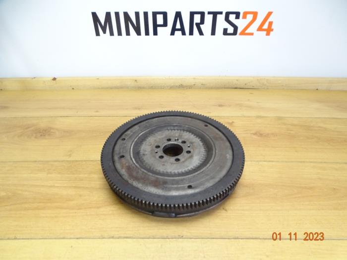 Flywheel from a MINI Mini Open (R57) 1.6 16V Cooper S 2009