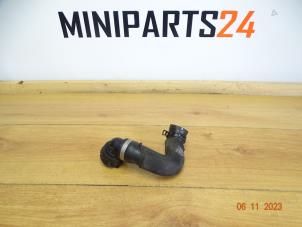Gebrauchte Kühlerschlauch Mini Mini (F56) 2.0 16V Cooper SD Preis € 29,75 Mit Mehrwertsteuer angeboten von Miniparts24 - Miniteile24 GbR
