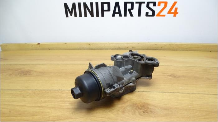 Oil filter housing from a MINI Mini (R56) 1.6 16V Cooper S 2013