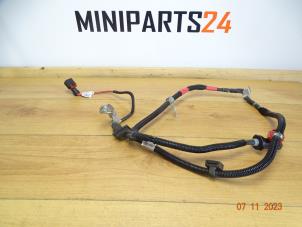 Usagé Câble (divers) Mini Mini (F56) 1.5 12V Cooper D Prix € 119,00 Prix TTC proposé par Miniparts24 - Miniteile24 GbR