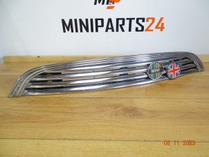 Used Grille BMW Mini One/Cooper (R50) 1.6 16V Cooper Price € 77,35 Inclusive VAT offered by Miniparts24 - Miniteile24 GbR