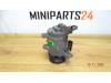 Air conditioning pump from a Mini Mini One/Cooper (R50), 2001 / 2007 1.6 16V Cooper, Hatchback, Petrol, 1.598cc, 85kW (116pk), FWD, W10B16A, 2001-06 / 2006-09, RC31; RC32; RC33 2003