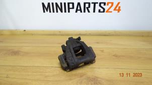 Used Front brake calliperholder, left BMW Mini One/Cooper (R50) 1.6 16V Cooper Price € 35,70 Inclusive VAT offered by Miniparts24 - Miniteile24 GbR