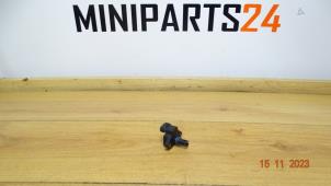 Usados Medidor de masa de aire Mini Cooper S Precio € 29,75 IVA incluido ofrecido por Miniparts24 - Miniteile24 GbR