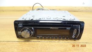 Używane Radio Mini Mini Cooper S (R53) 1.6 16V Cena € 41,65 Z VAT oferowane przez Miniparts24 - Miniteile24 GbR
